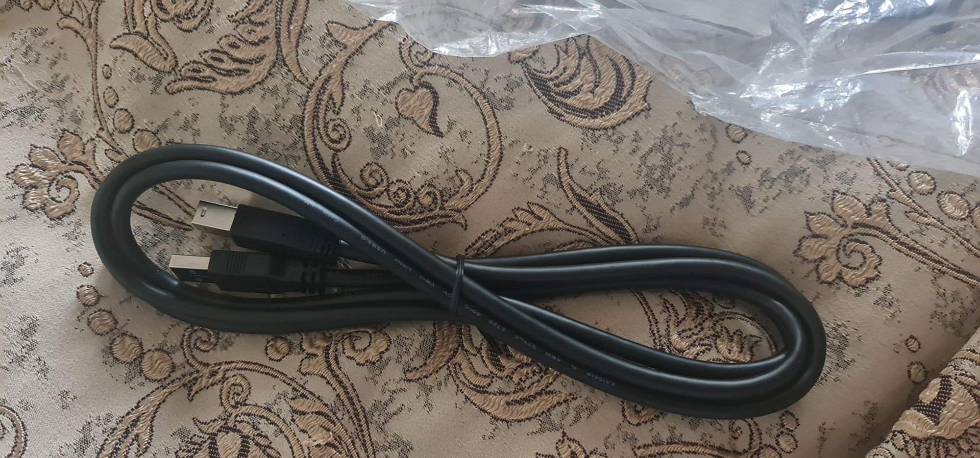 Cablul USB 3.0 A-B De 2 metri