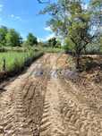 Teren intavilan, 1300 mp, front la strada, utilitati, Iara