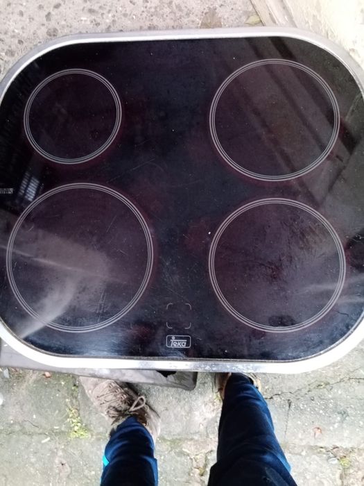 Vând Plită Electrică