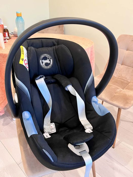 Scoica cybex atom 1 iSize si husa de vara