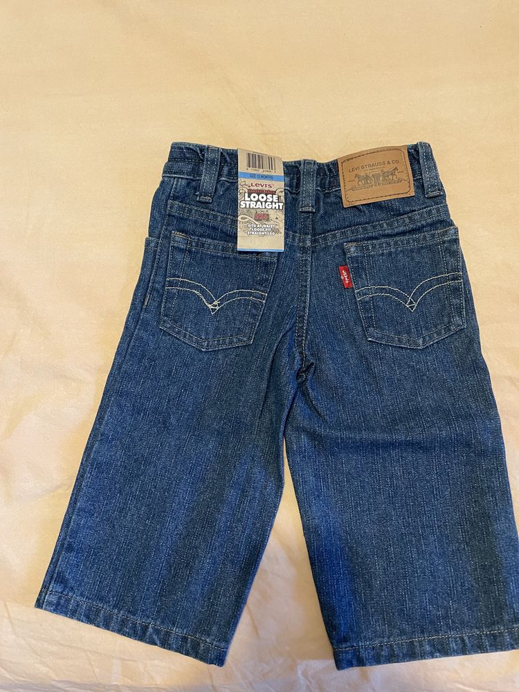 Детски колан Benetton, дънки Levi’s