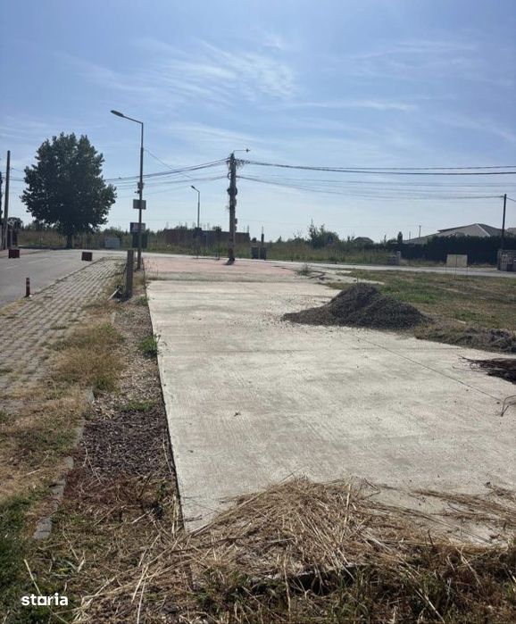 Teren intravilan cu potential de activitate comerciala ,Comuna Vanator