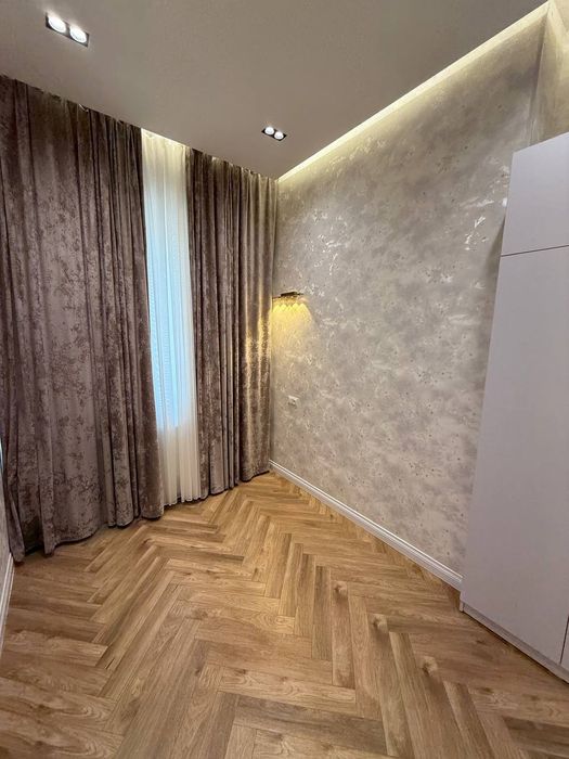 Продаётся квартира ЖК Мухташам 3 комнатная