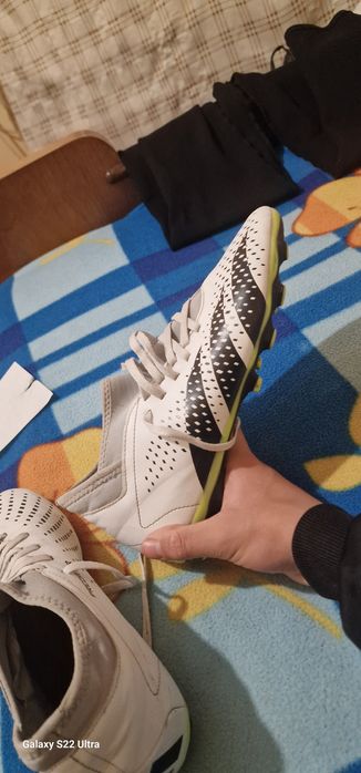 Бутонки предатор Адидас меси и Стуножки мат стар