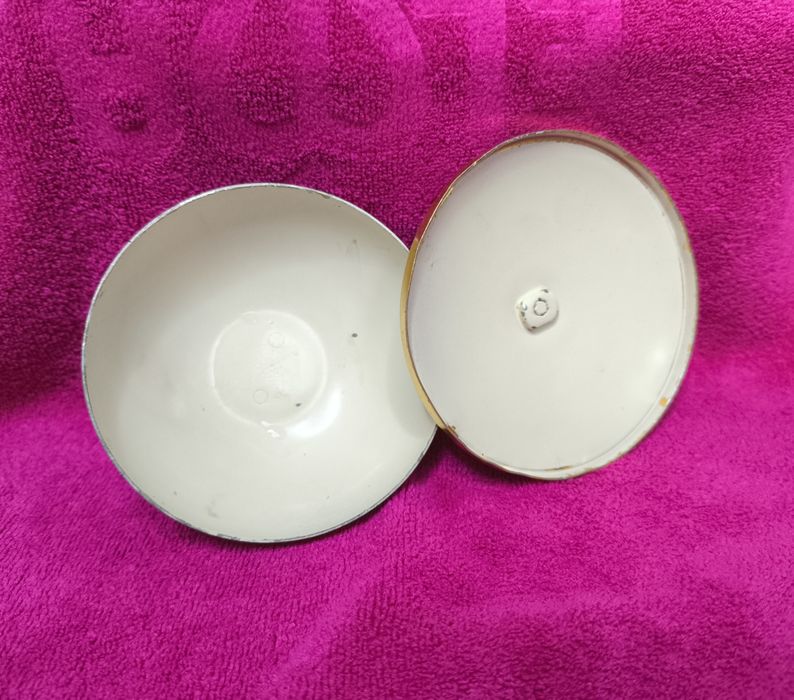 Шкатулка СССР винтаж,перламутровая пудриница.