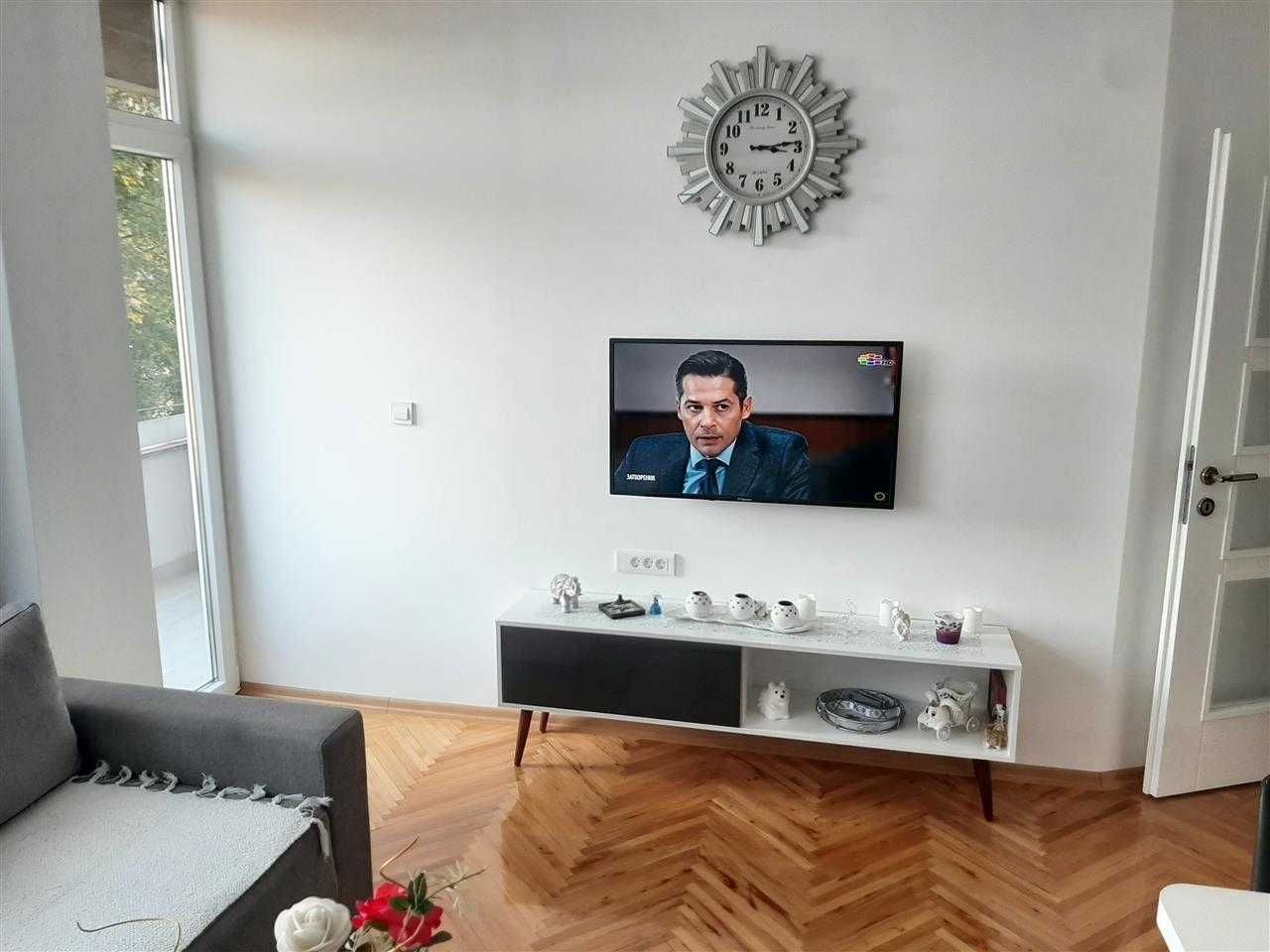 Дава се под наем Тристаен апартамент в Пловдив, Съдийски - 85 кв.м за 413.1 € - Снимка #1