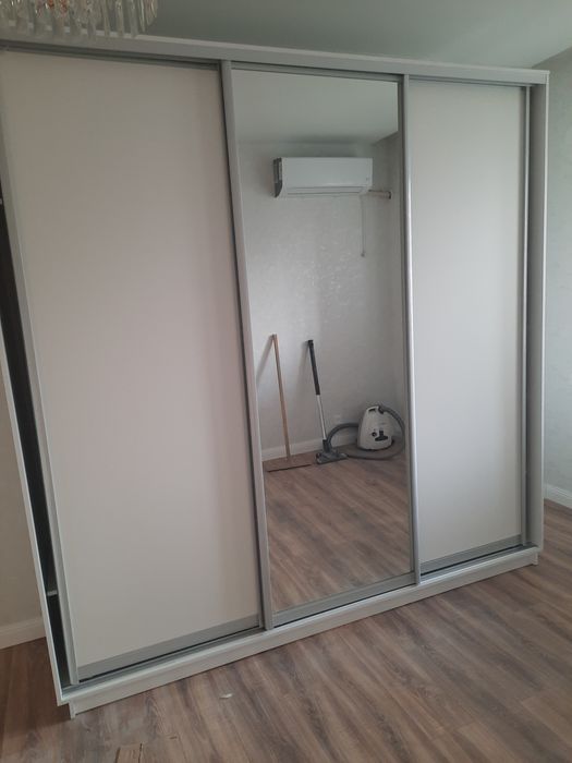 Продается купе-шкаф