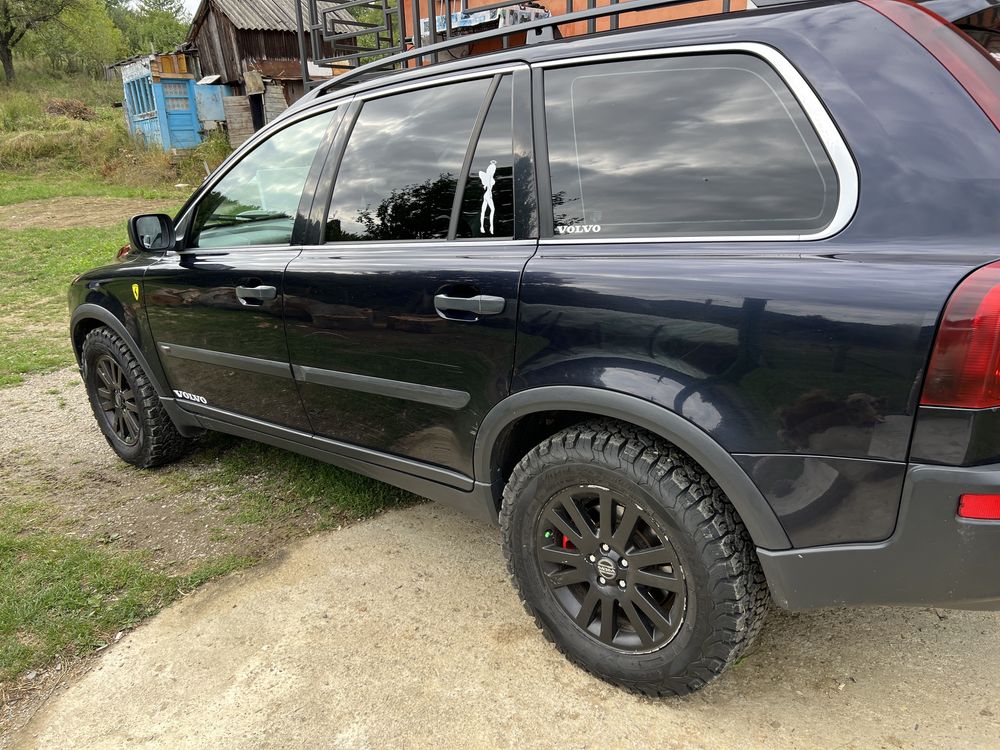 Volvo XC90 D5 , volan pe dreapta (SCHIMB , VÂND)