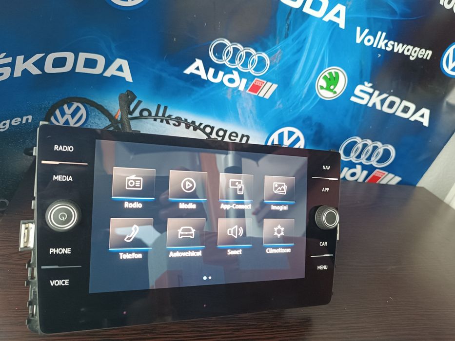 Vând display vw Mib2 Passat B8, Tiguan MK2,Golf7
