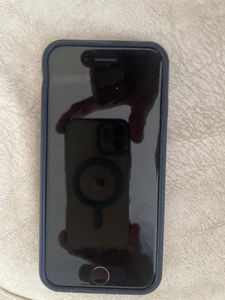 Iphone 7,в хорошем состояние