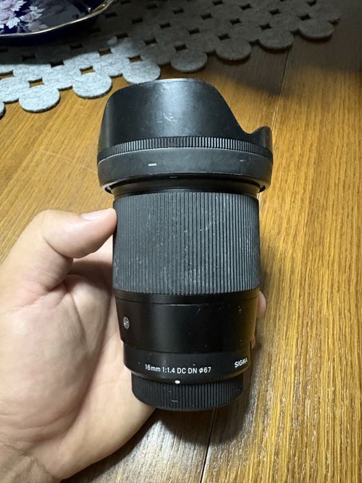 Sigma 16mm 1:1.4 dc dn 67