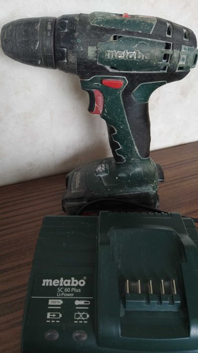 Винтоверт Metabo BS18