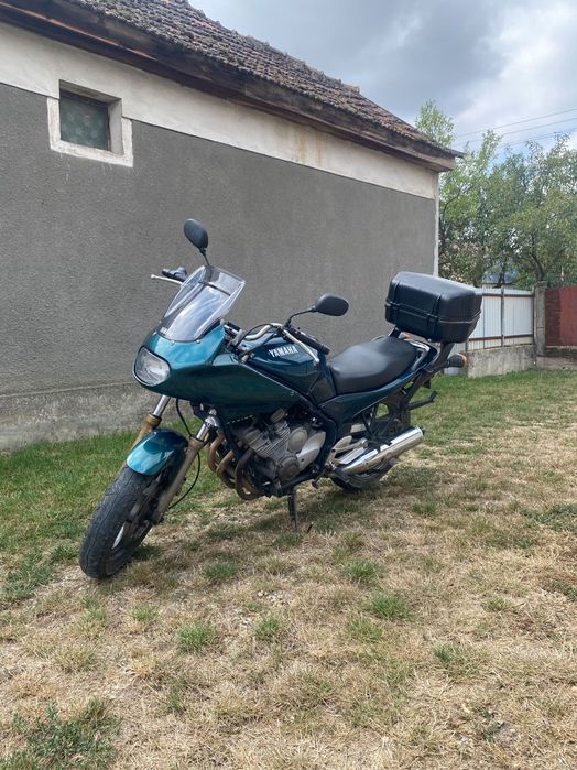 Vand sau schimb Yamaha XJ600S