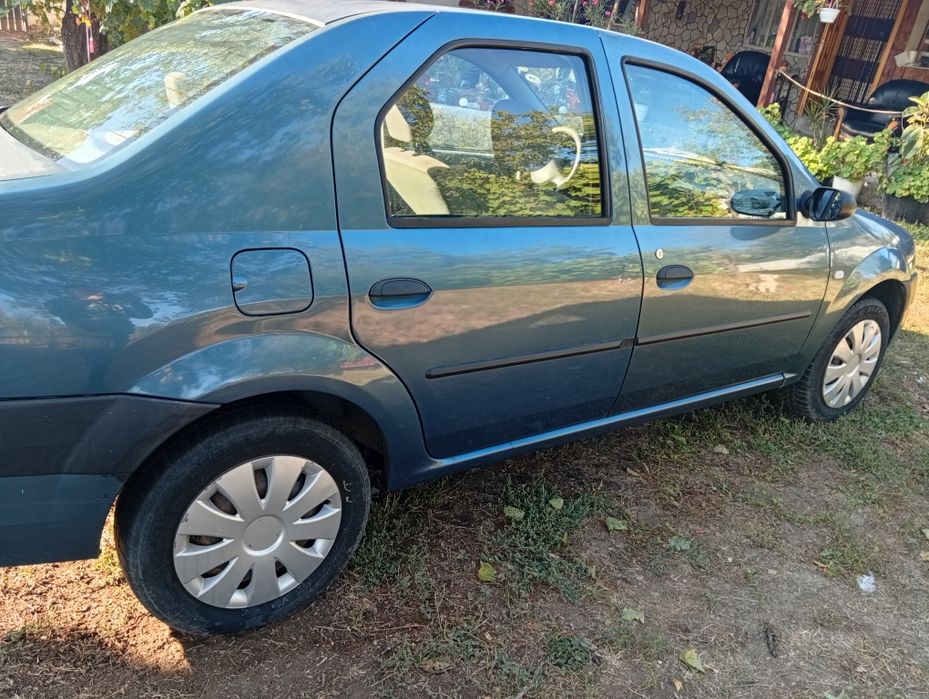Dacia Logan an 2007