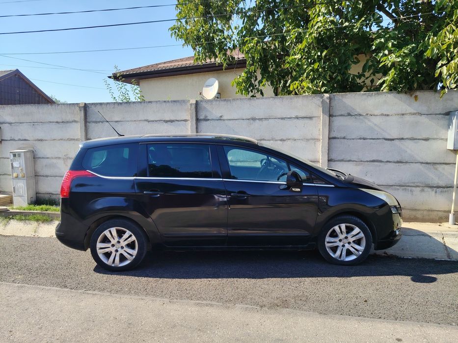 Vand Peugeot 5008