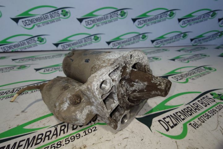 Electromotor 8200 240 487 Dacia Logan prima generatie