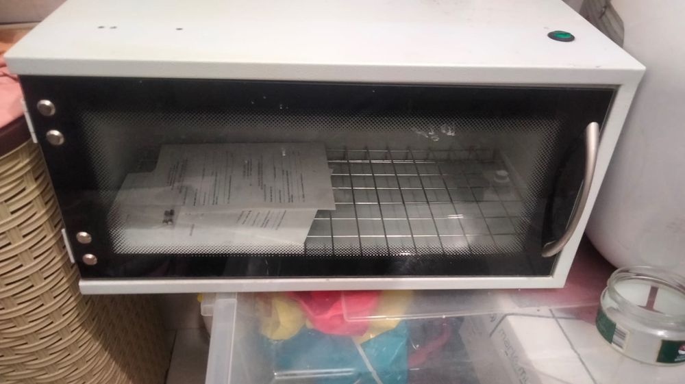 Стоматологическое оборудование. Бактерицидная камера