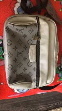 Geanta Louis Vuitton