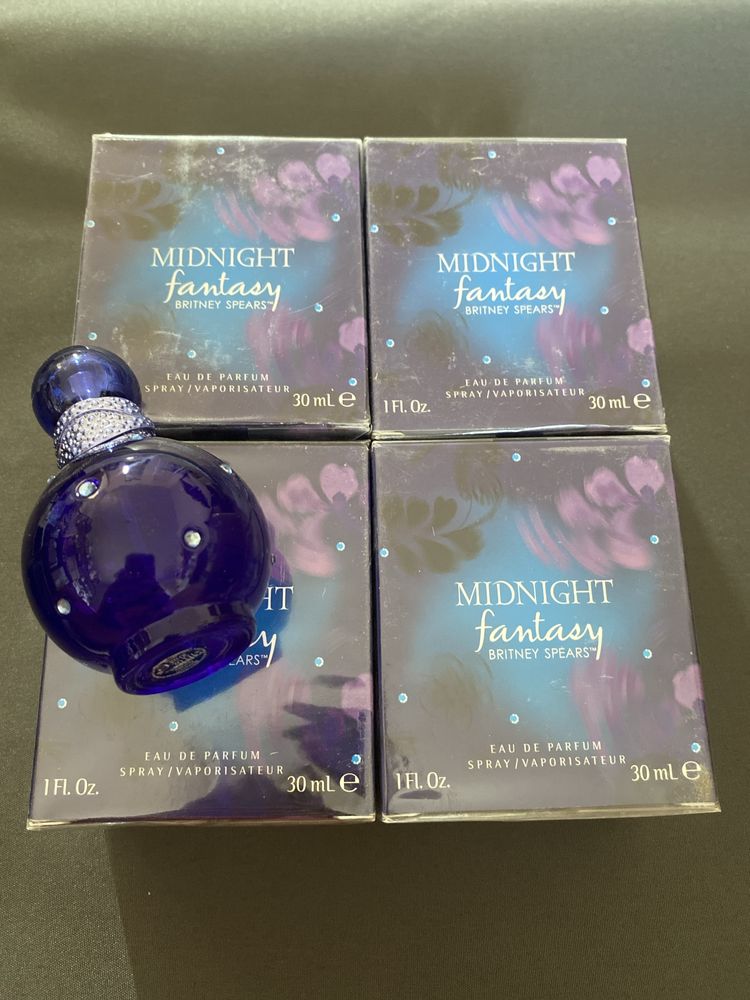 Apa de parfum britney spears fantasy midnight
