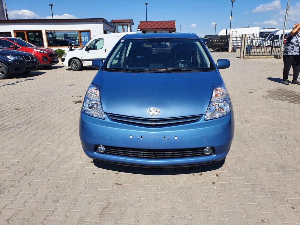 Toyota Prius /Hybrid/2007г/1.5i-На части