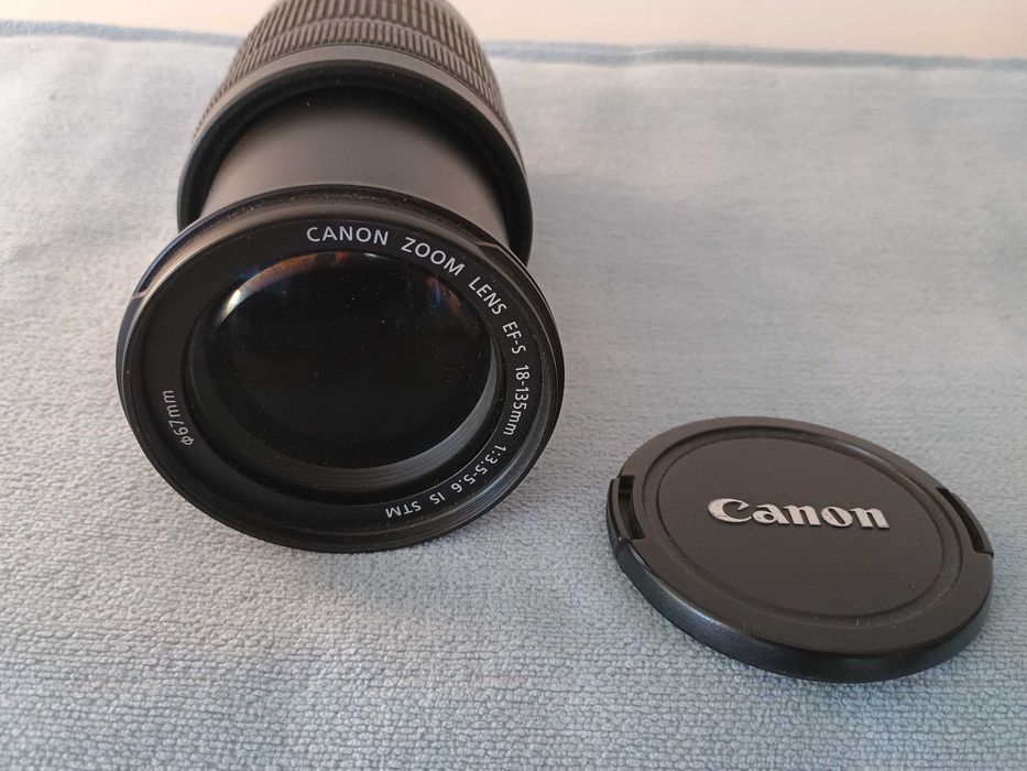 Като нов oбектив Canon 18-135 IS STM 67 мм Япония
