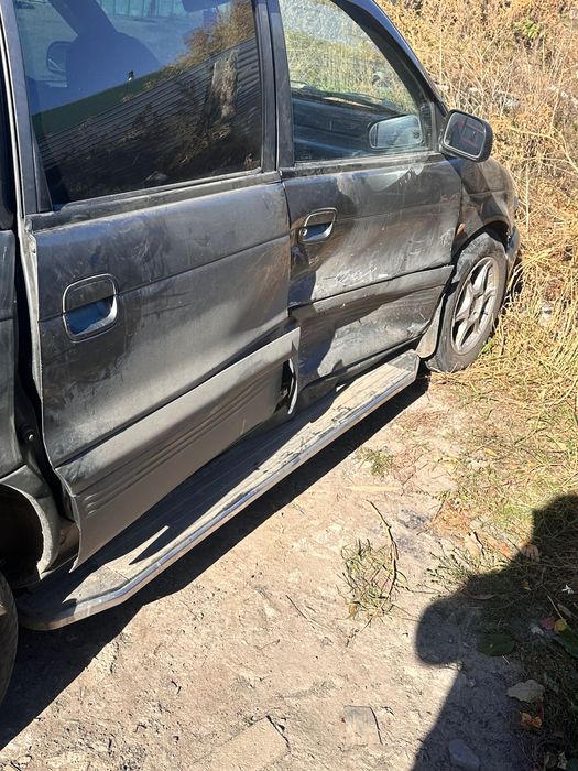 Продам запчасти митсубиси спец вагон