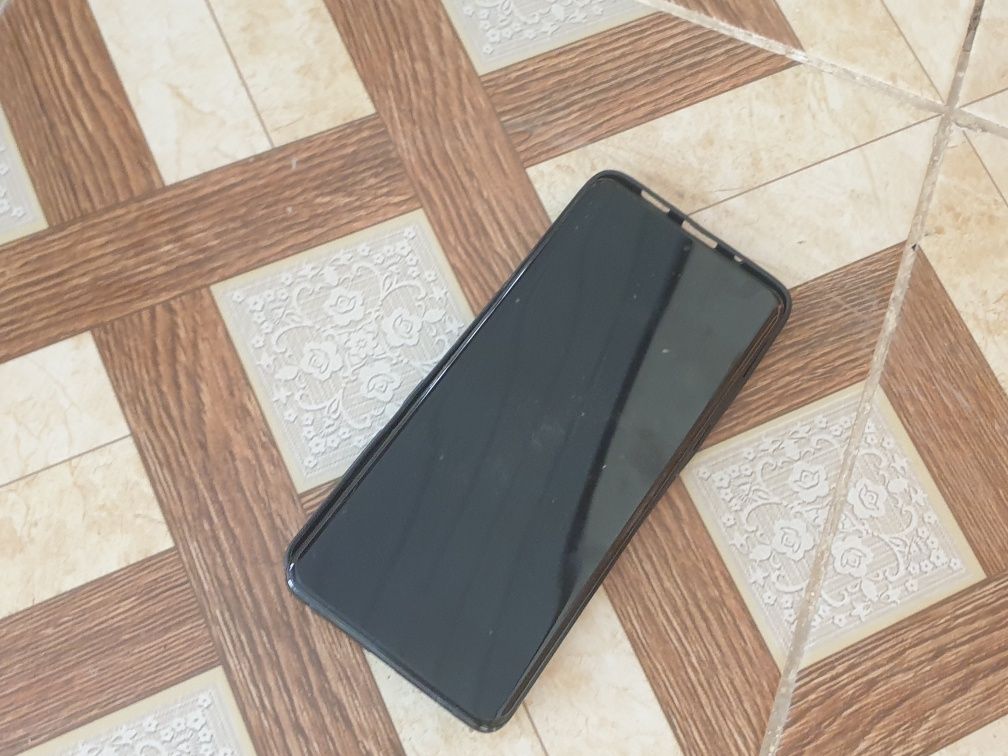 S20+5g sotiladi ..