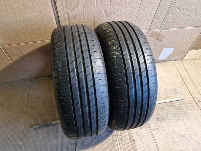 2 Goodyear R16 215/60
летни гуми DOT0215