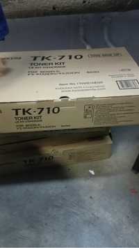 Toner TK-710 nou