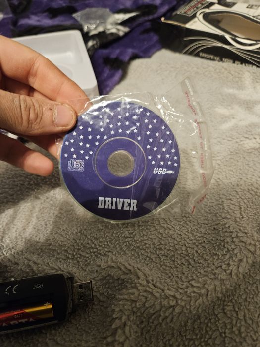 Vând mp3 SHOV baza de baterie