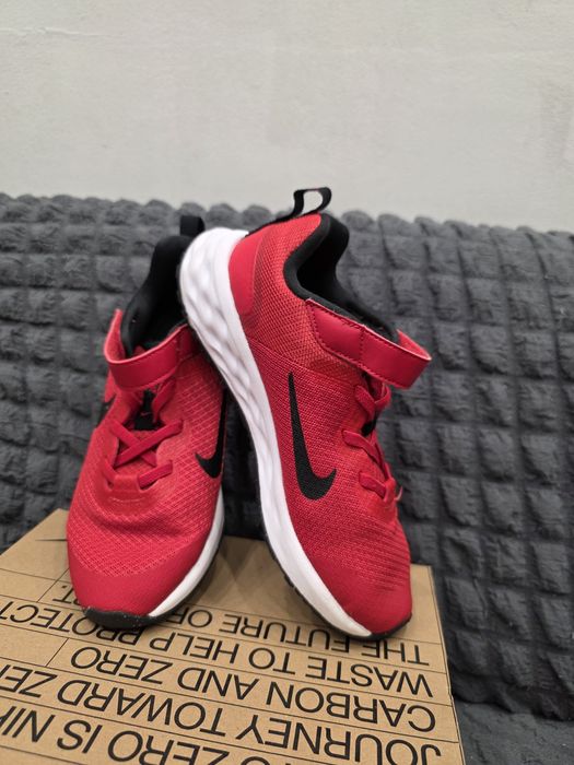 Детски маратонки Nike Revolution 6 NN размер 33,5
