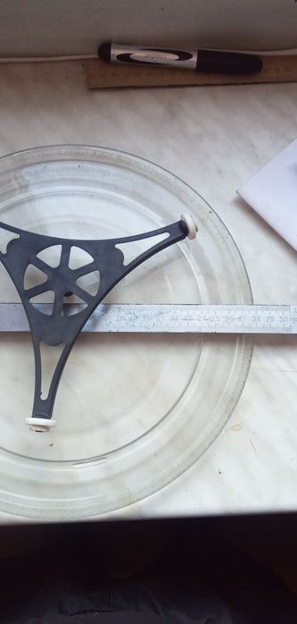 Тарелка для СВЧ  28 см с подставкой