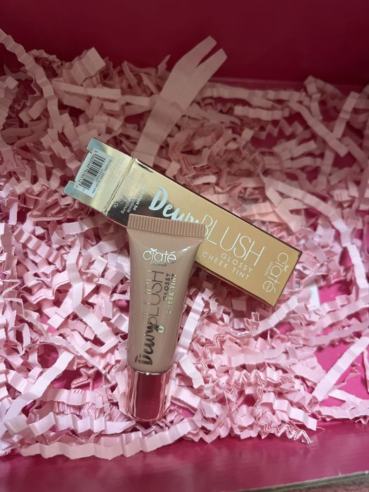 Скраб за тяло, течен руж, маска за коса, Гланц, автобронзант за лице