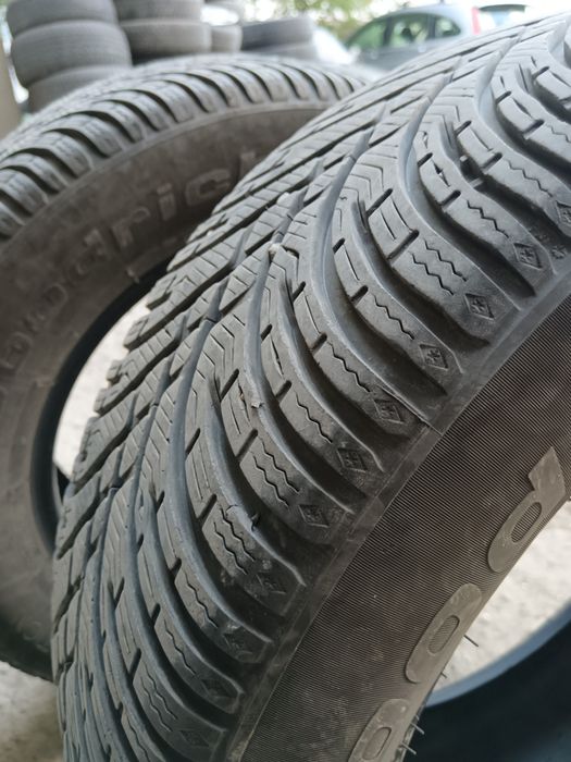 Зимни гуми 215/60 R16 BFGoodrich g-Force