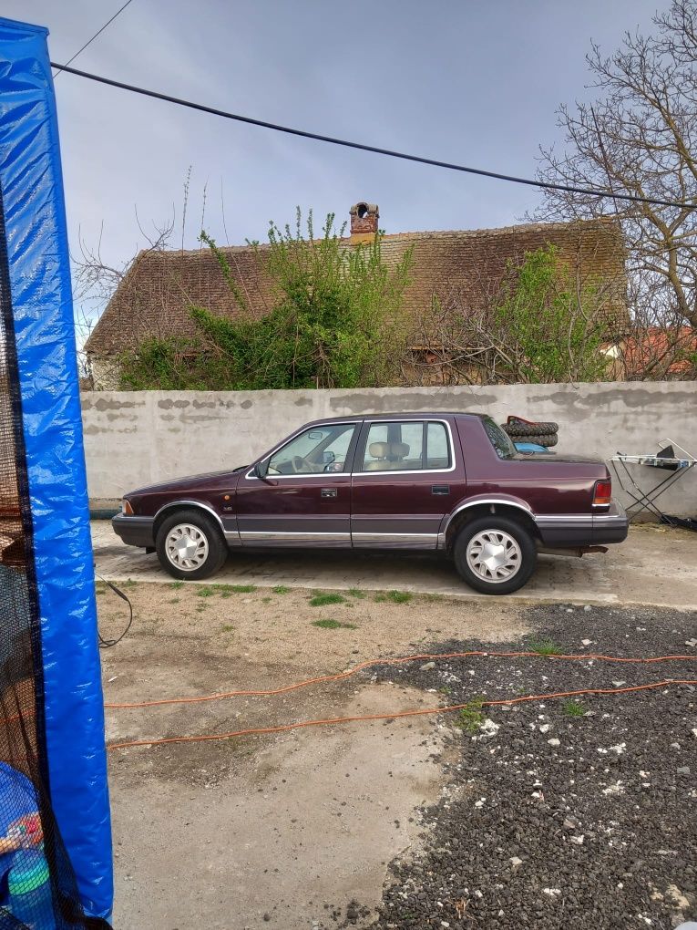 Chrysler Saratoga 1990, 3.0V6  pretabil istorica