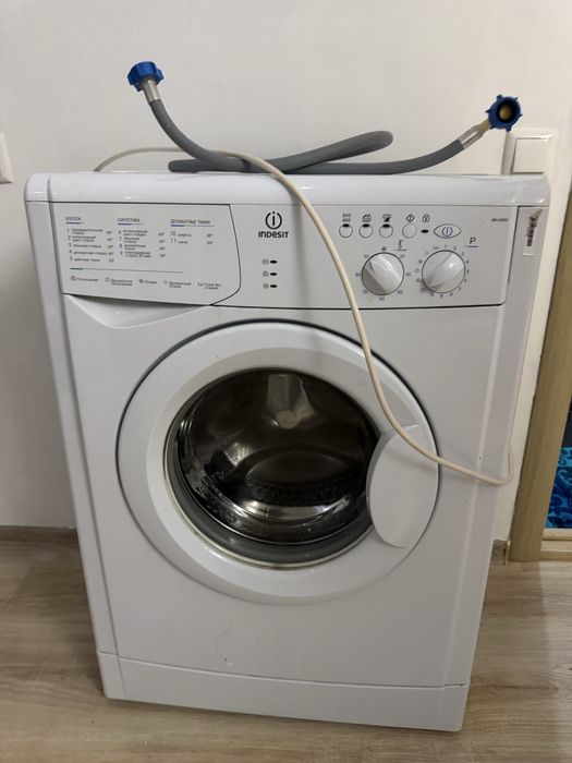 Срочно продам стиральную машинку 3,5 кг