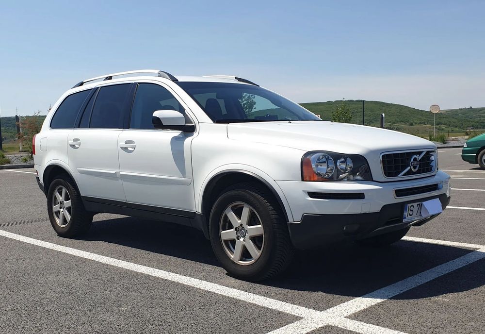 Volvo XC 90 EURO 5, 200 CP, Prima inmatric 08.2014, 7 locuri, Cauciucuri noi, LED
