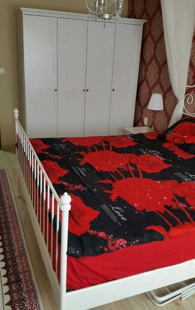 Продава се Тристаен апартамент в София, Витоша - 81 кв.м за 2470 €/кв.м - Снимка #4