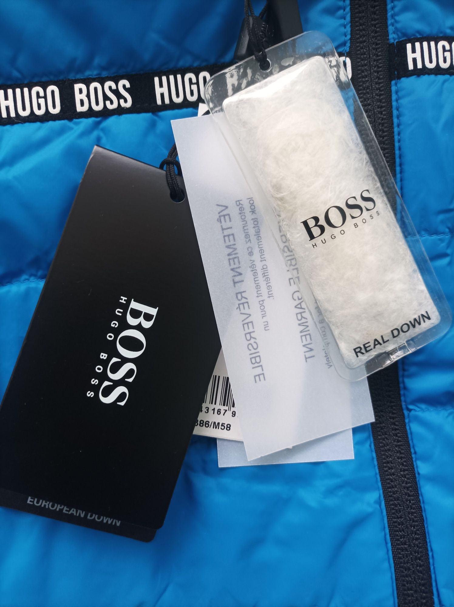 Hugo Boss 128см с две лица яке