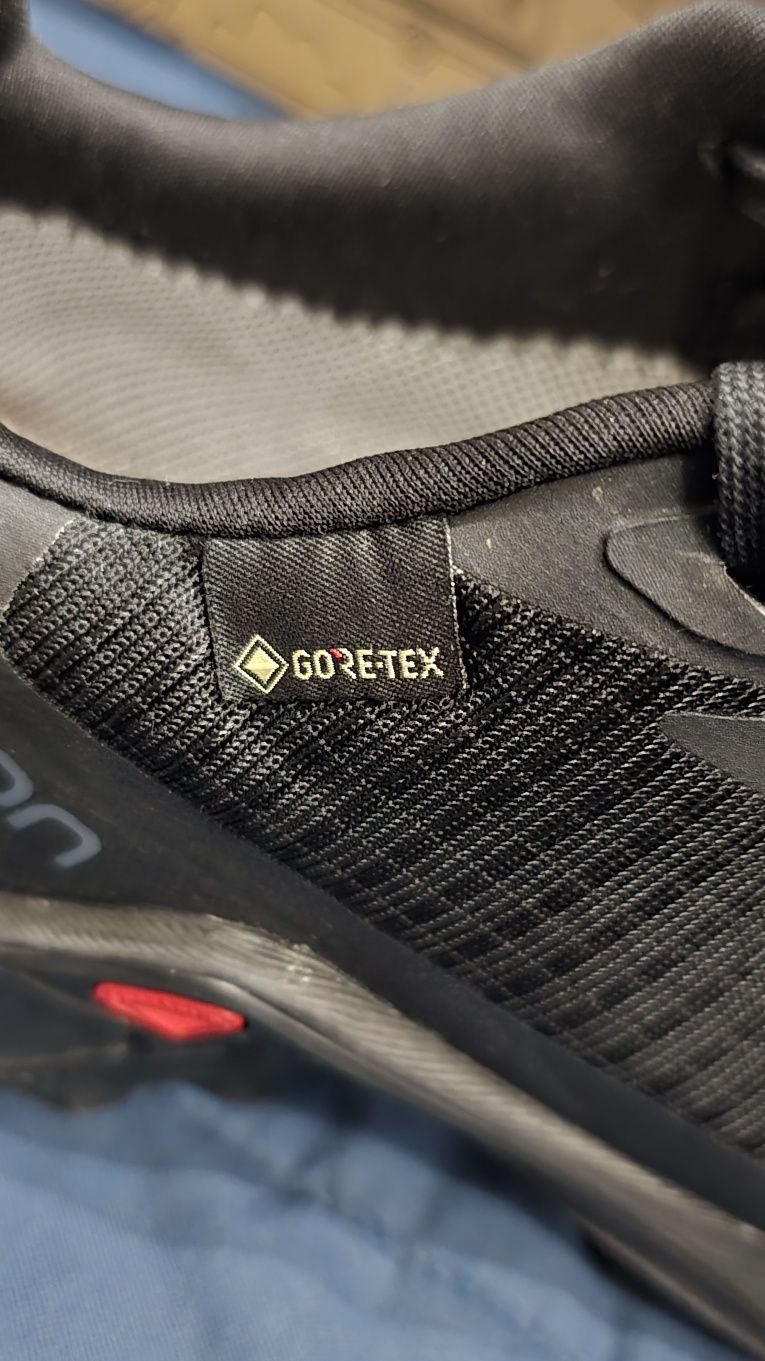 Salomon GORE-TEX  37 ⅓