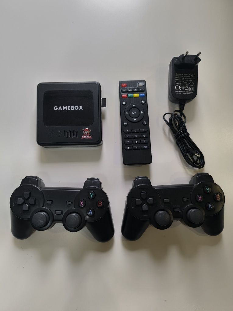 Продам игравую приставку GameBox