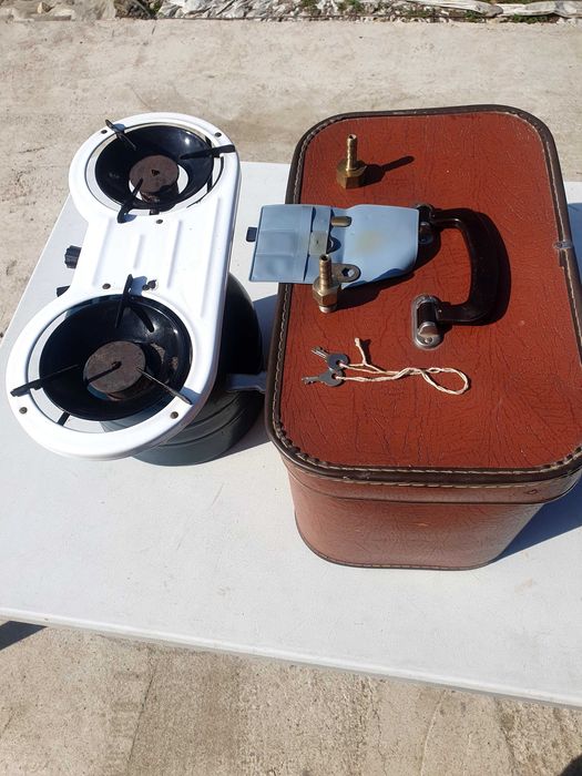 Vand aragaz voiaj, cu doua arzatoare, retro