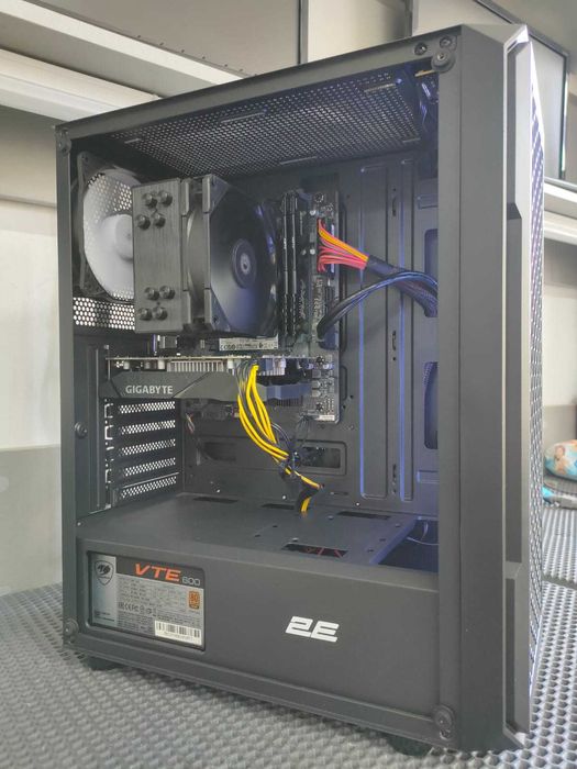 2E Gaming Hexagon (i3-12100F/16GB DDR4/1TB SSD/GTX1650 4GB/600W PS)