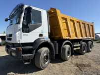 Iveco trakker 8x4 2010