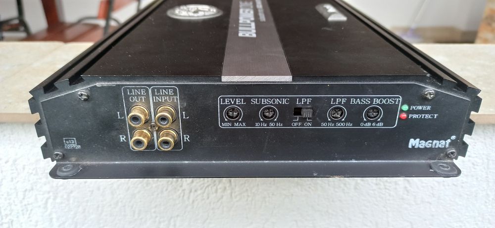 Amplificator auto (monobloc) MAGNAT BULLPOWER ONE 800 Watts