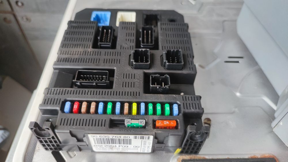 Bsi модул за Ситроен ц4 1.4