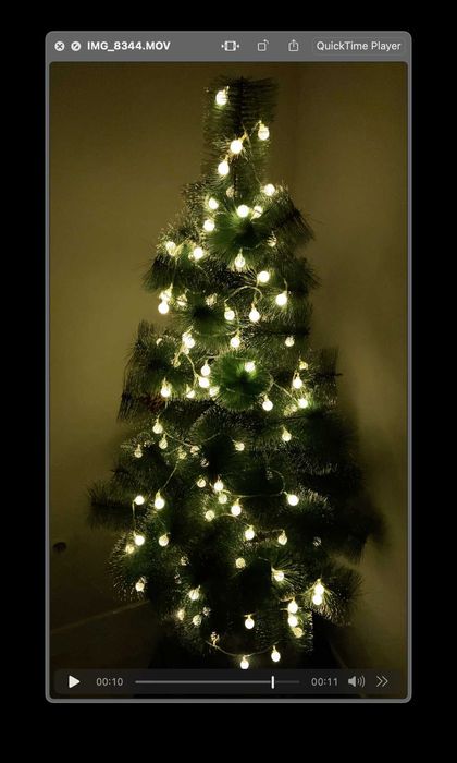 Сосна пушистая с инеем и шишками 120 см