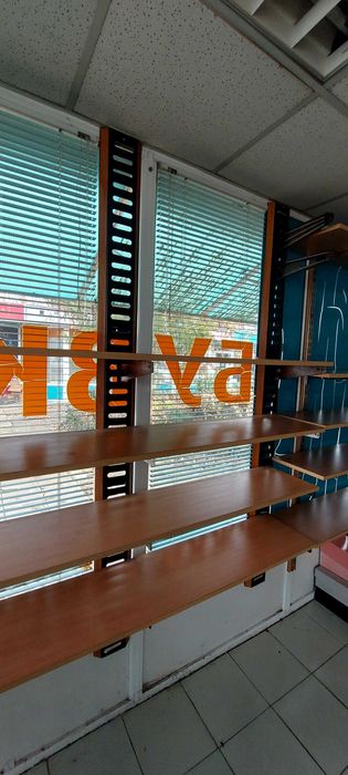 Оборудване за магазин за обувки