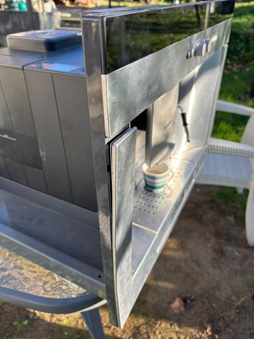 Кафе автомат за вграждане Siemens tk68e571/04