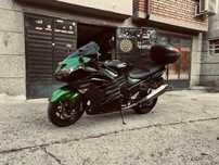 Kawasaki ZZR 1400